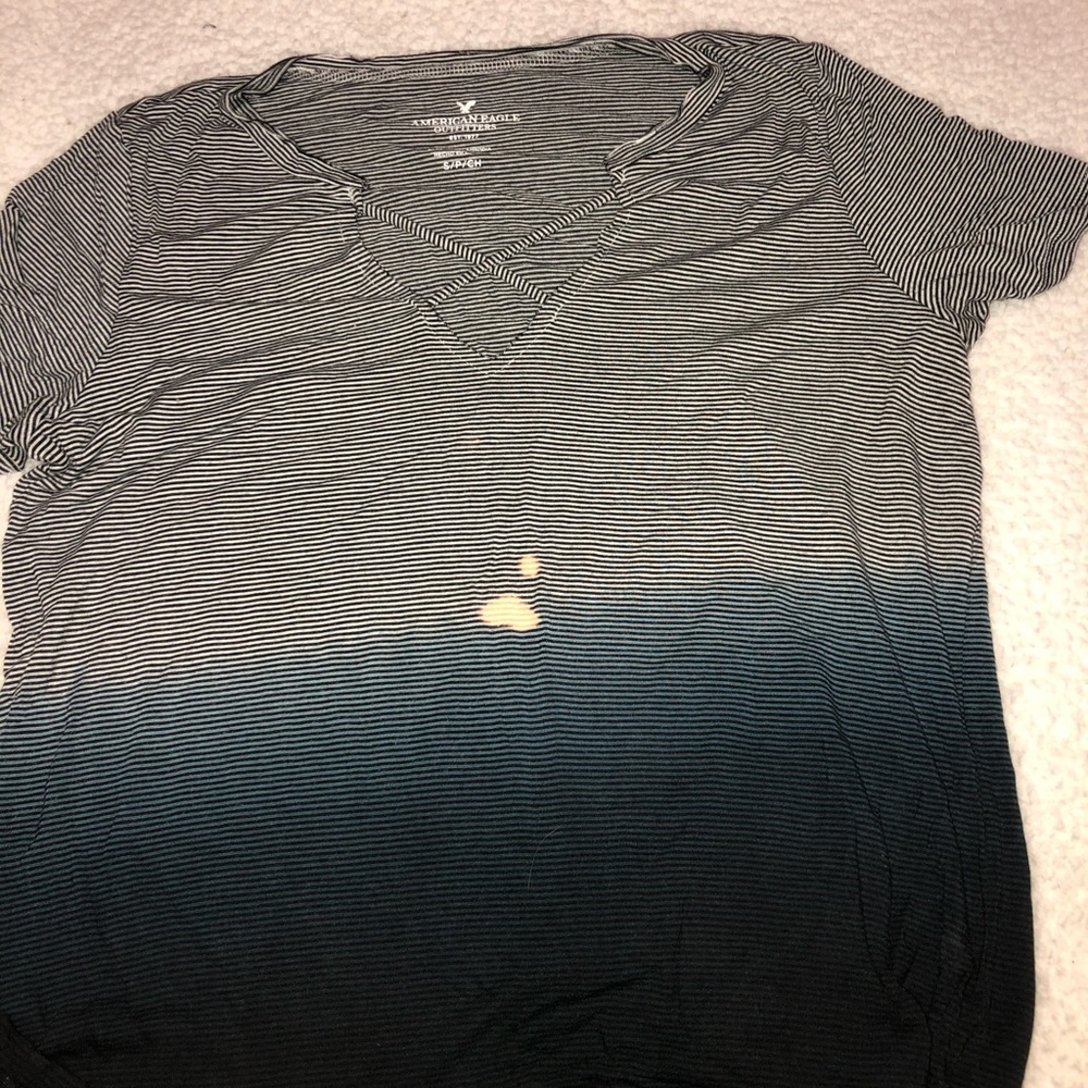 American Eagle Outfitters T-shirt